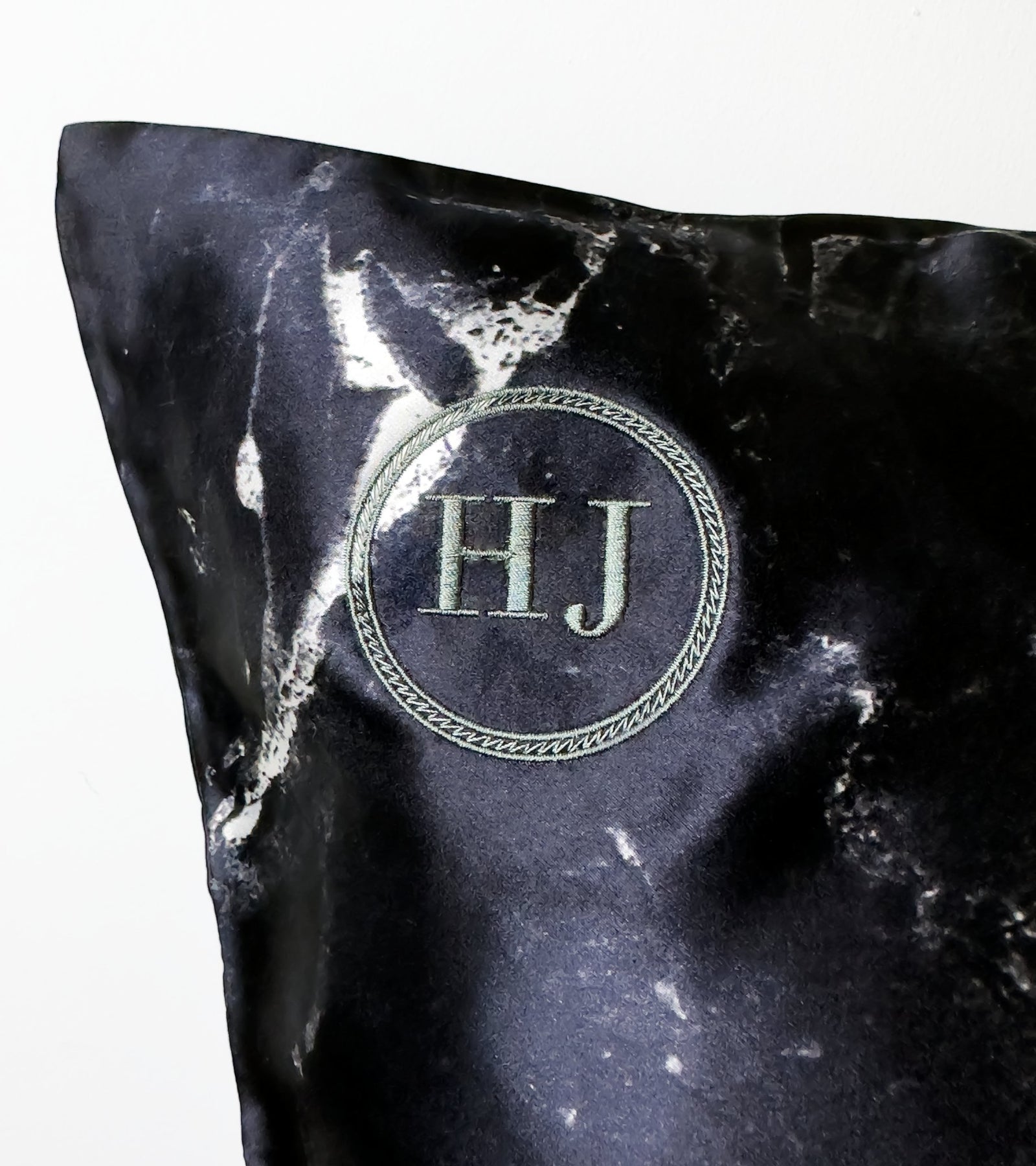 Silk Pillowcase - Black Marble - SYLKIS