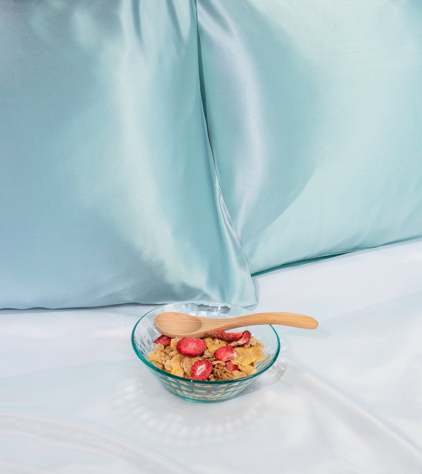 Silk Pillowcase - Dreamy Blue - SYLKIS